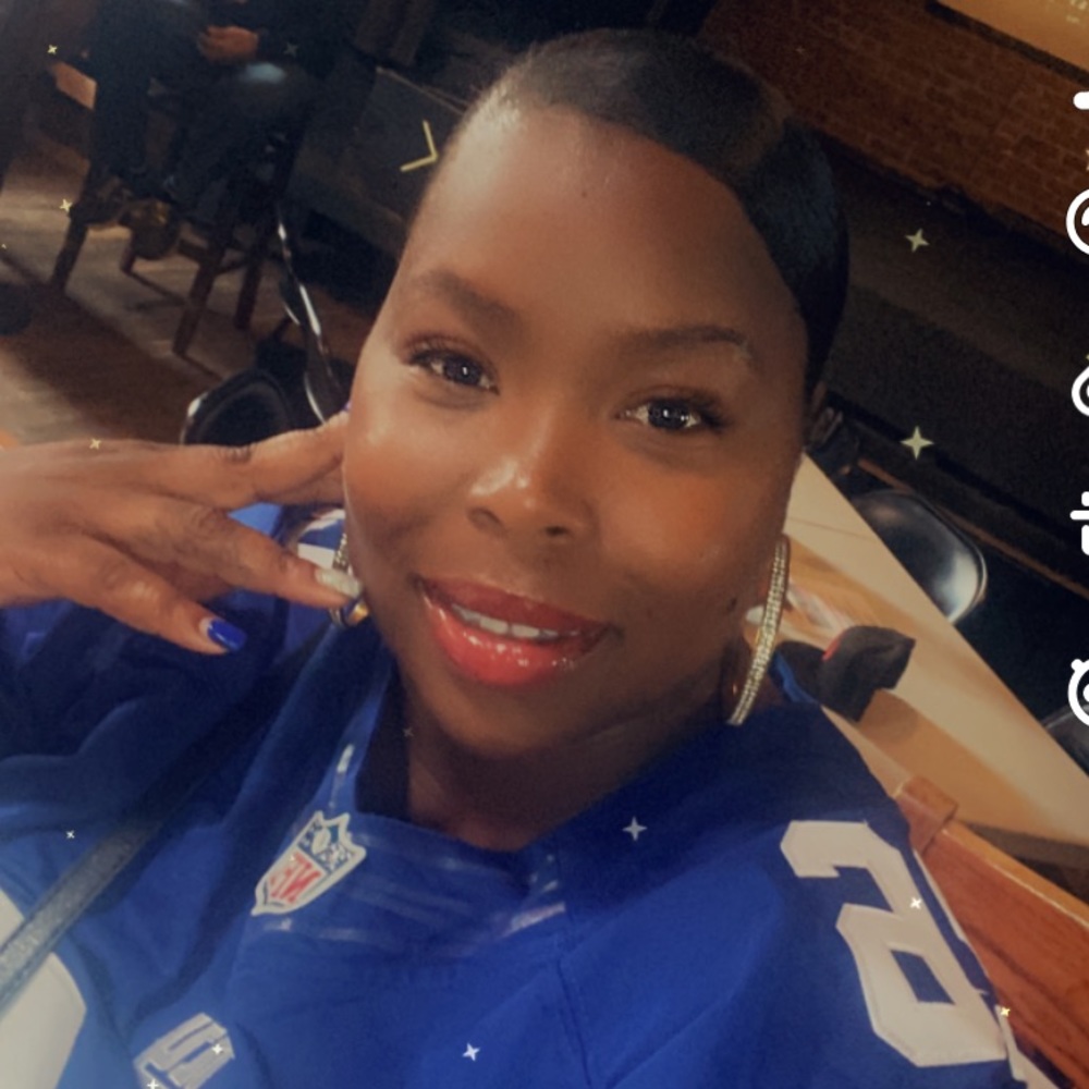 Meet your Posher, Sheara